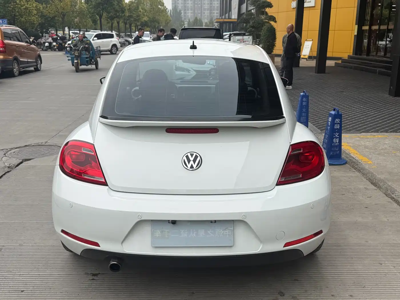 Volkswagen Beetle 2015 180TSI фото 10