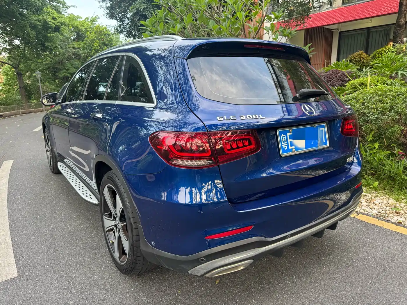 Mercedes-Benz GLC 2022 GLC 300 L 4MATIC Dynamic Collector's Edition фото 4