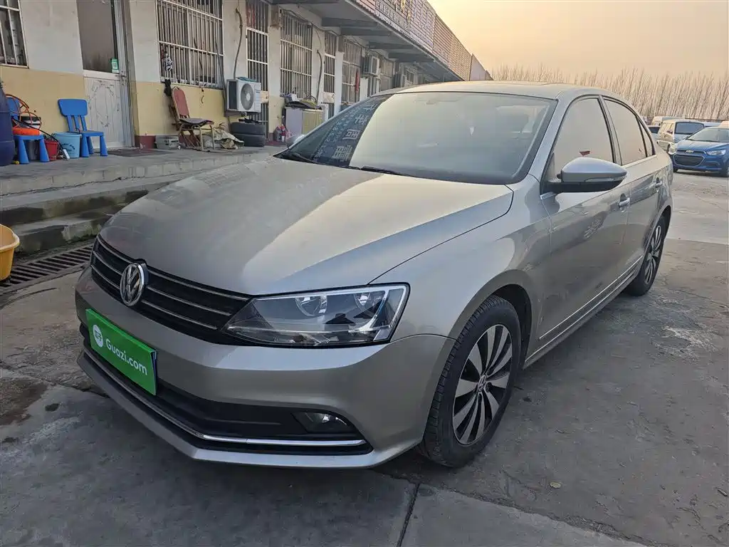 Volkswagen Sagitar 2018 1.6L Automatic Comfort фото 22