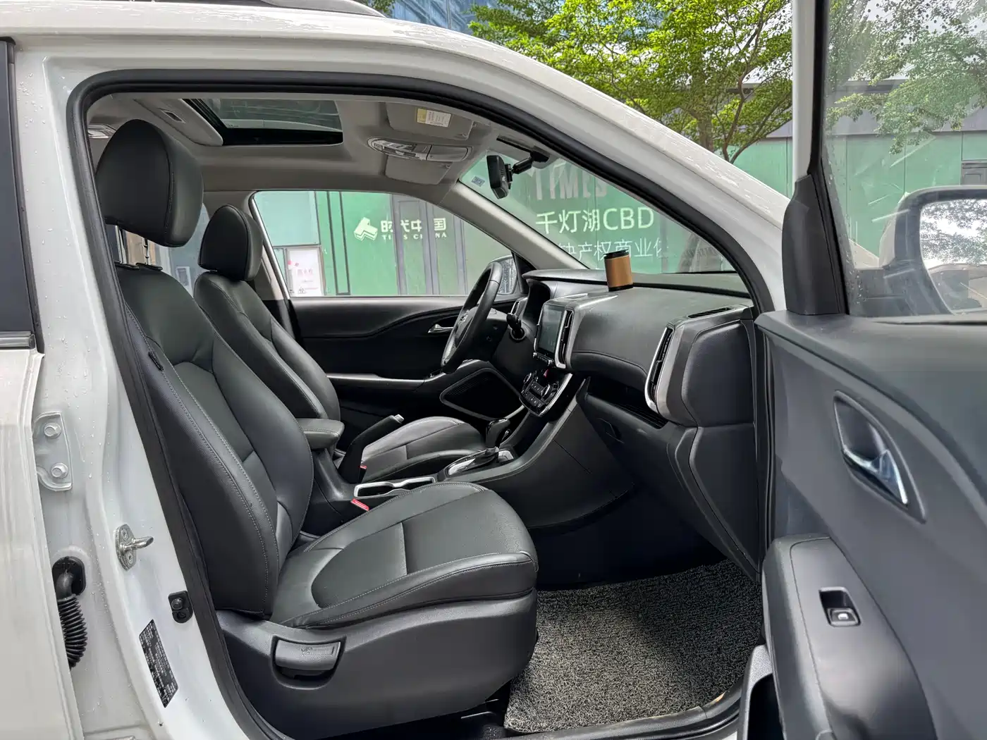 Hyundai Beijing Hyundai ix35 2018 2.0L Automatic 2WD Zhiyong·Enjoyment Edition фото 9