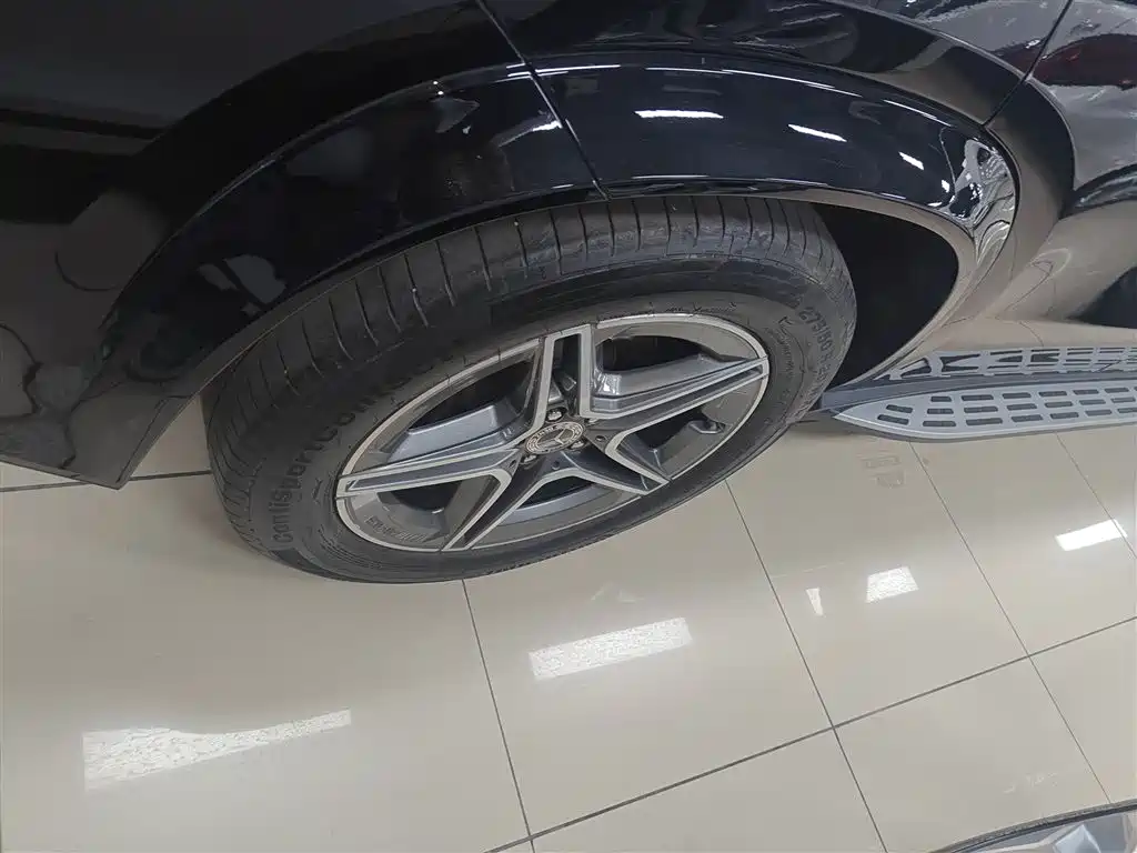 Mercedes-Benz GLE 2024 GLE 450 4MATIC Sport фото 26