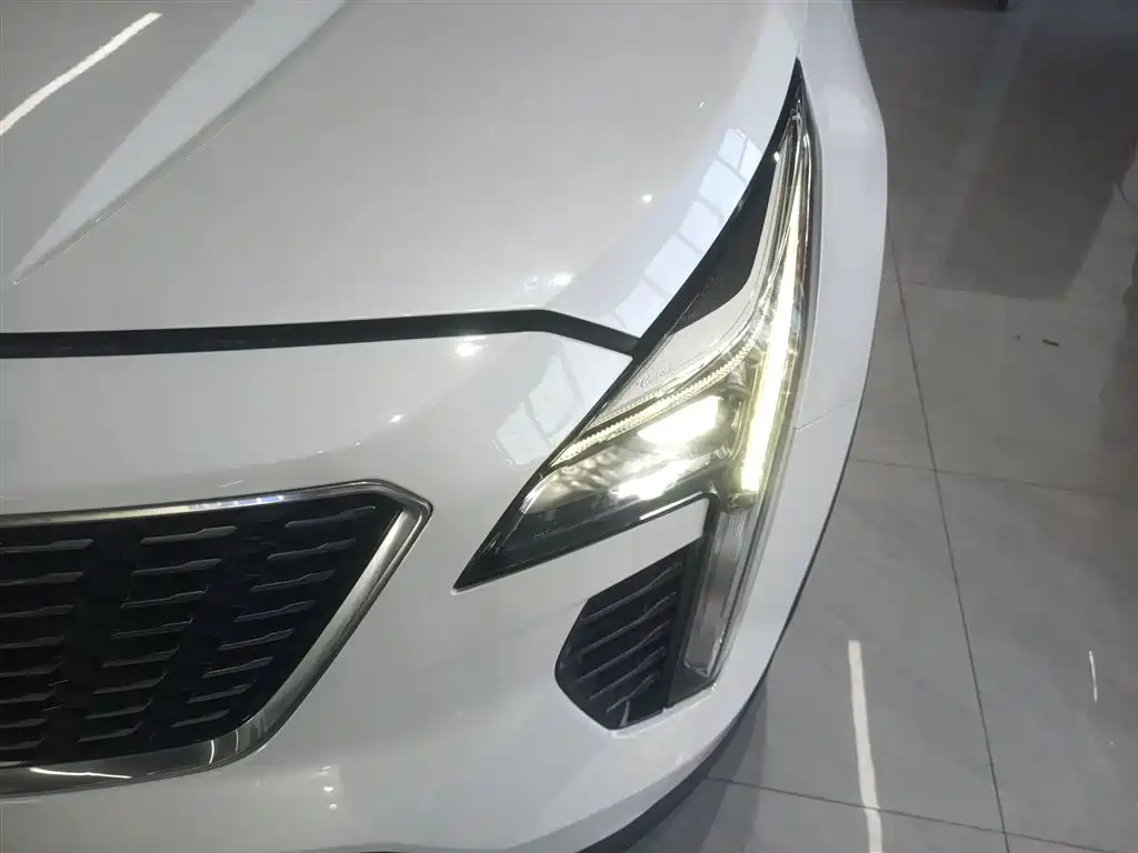Cadillac XT4 2021 28T FWD Technology Edition фото 24