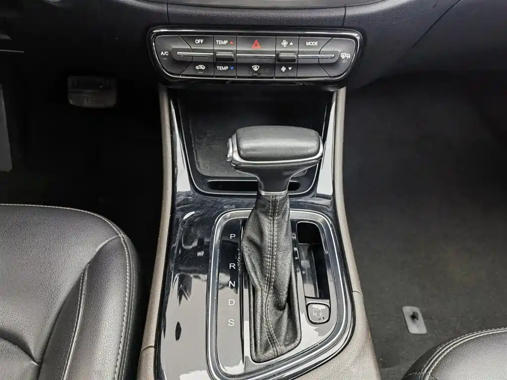 GAC TRUMPCHI GA4