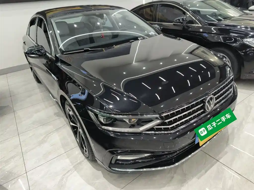 Volkswagen Magotan 2023 Model 2 Million Commemorative Edition 330TSI DSG Luxury фото 20