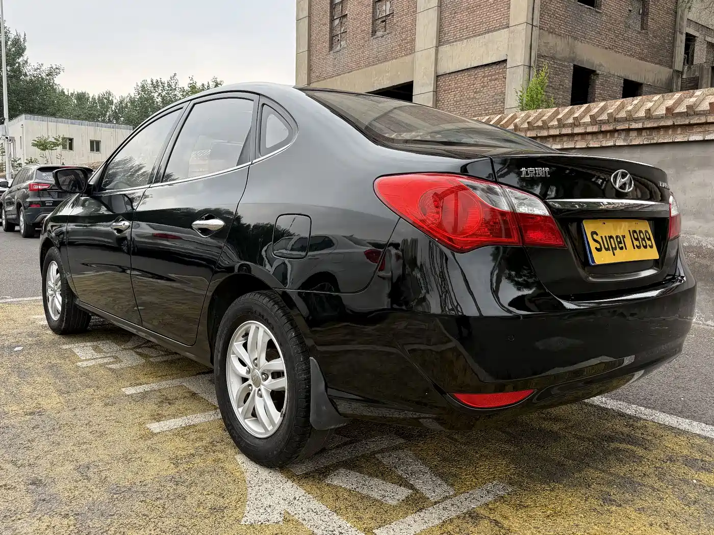 Hyundai Elantra 2011 1.6L Manual Luxury фото 4