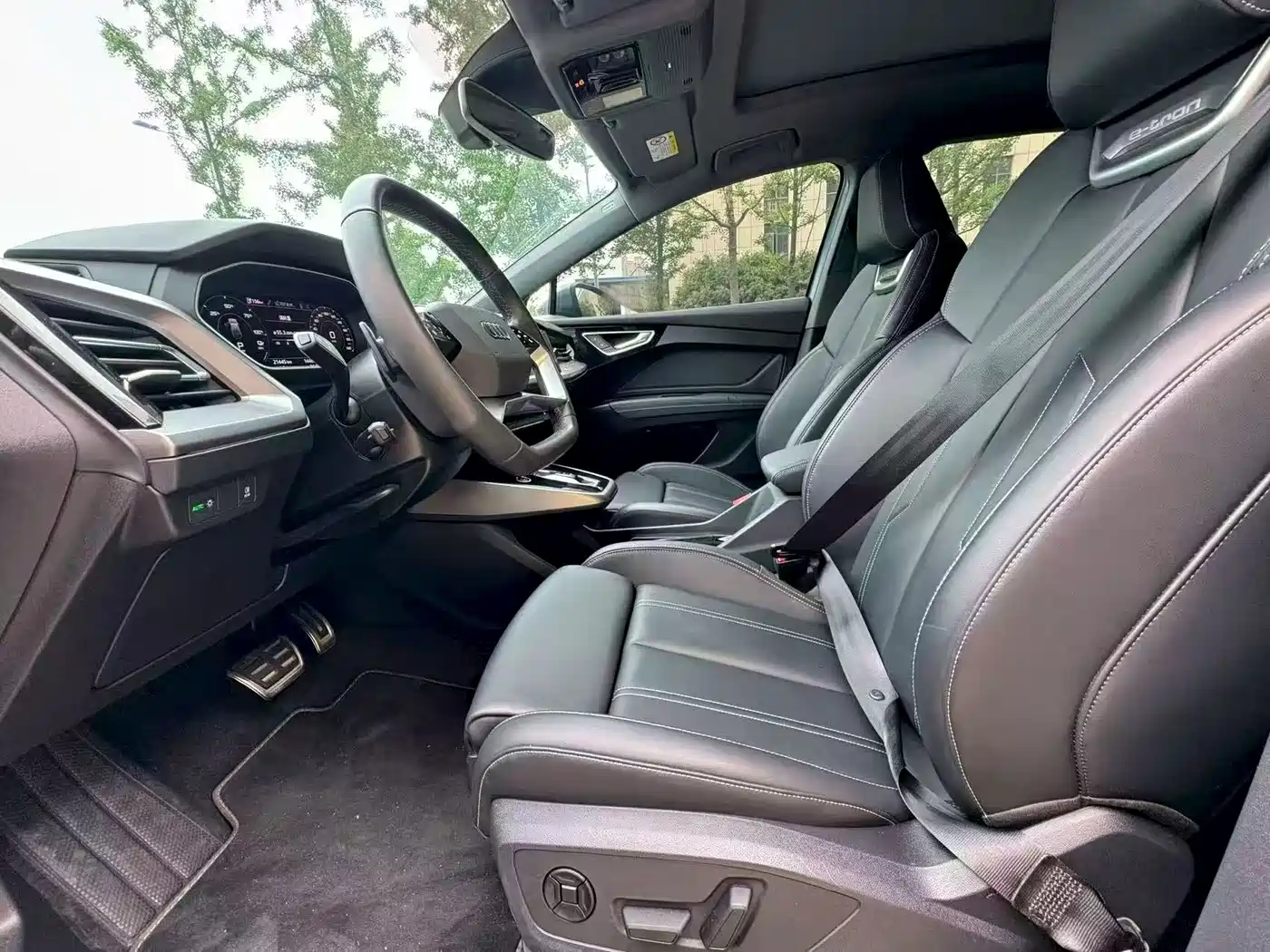 Audi Q4 e-tron 2024 40 e-tron Pioneer Edition фото 4