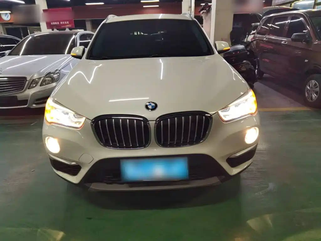 BMW X1 2019 sDrive20Li Leading Model фото 19