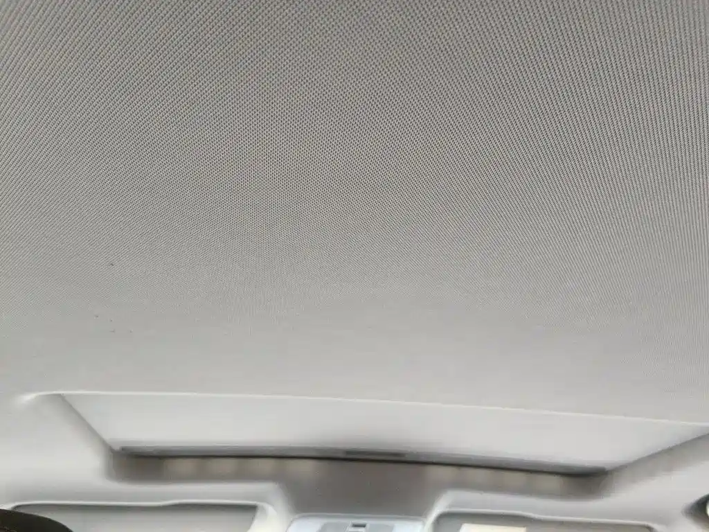 Фото 9 - Roewe i6