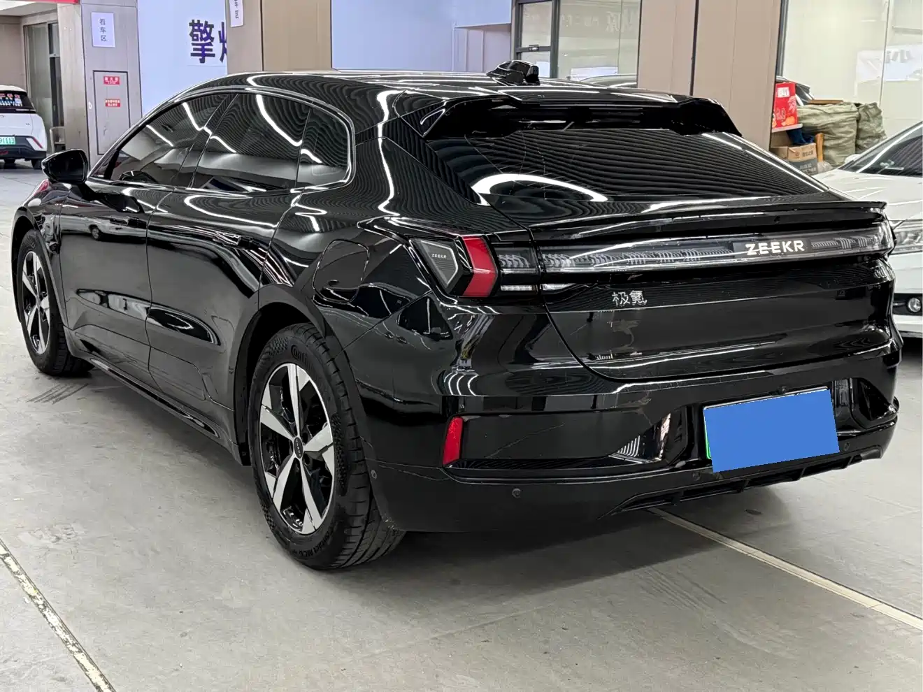 ZEEKR EXTREME KRYPTON 001