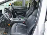 Фото 8 - Roewe i6