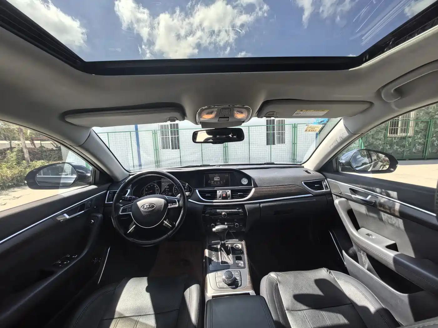 JAC Motors JAC Refine A60 2019 2017 Model 1.5TGDI Automatic Luxury