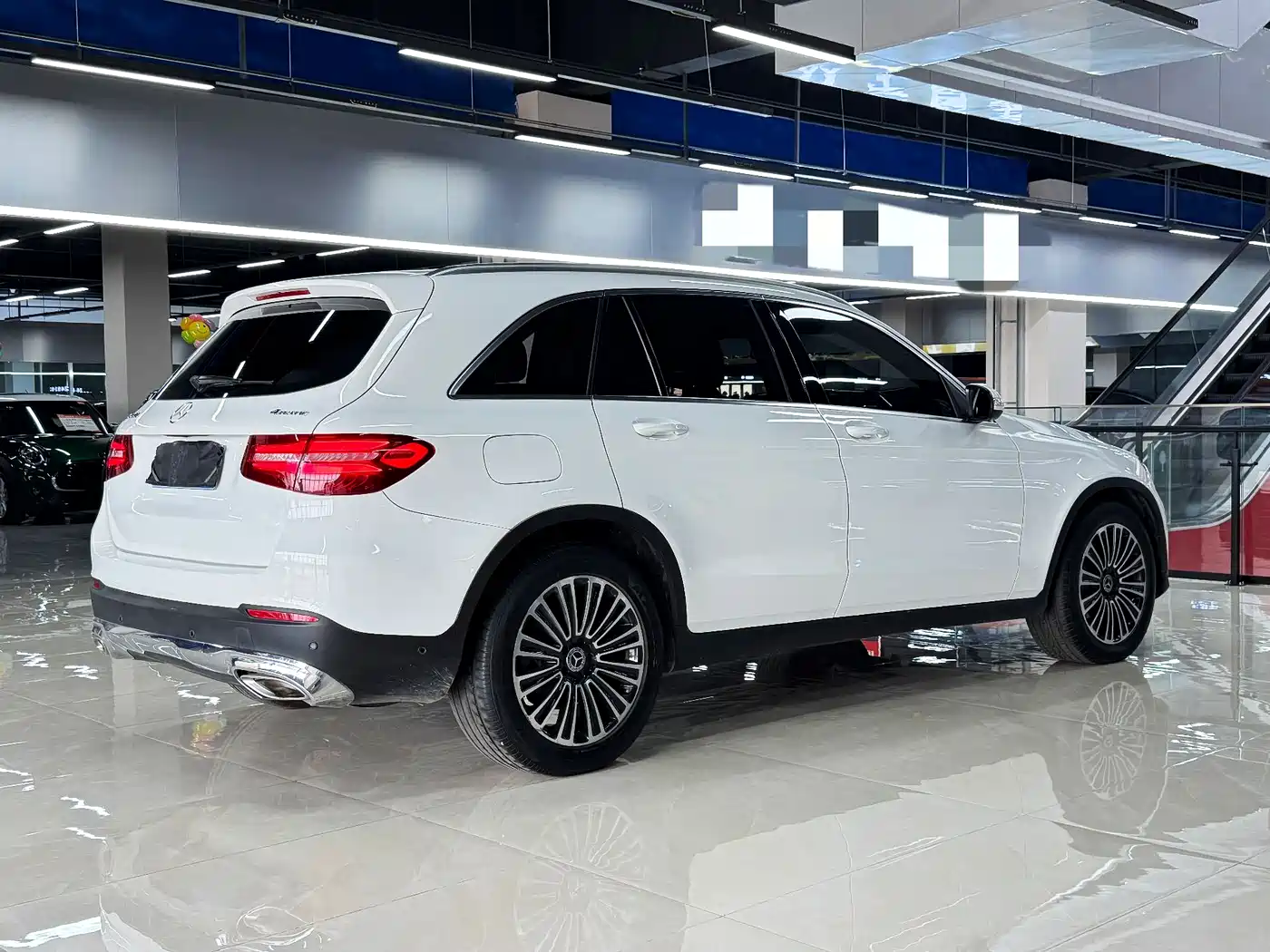 Mercedes-Benz GLC 2019 Model GLC 200 L 4MATIC фото 5