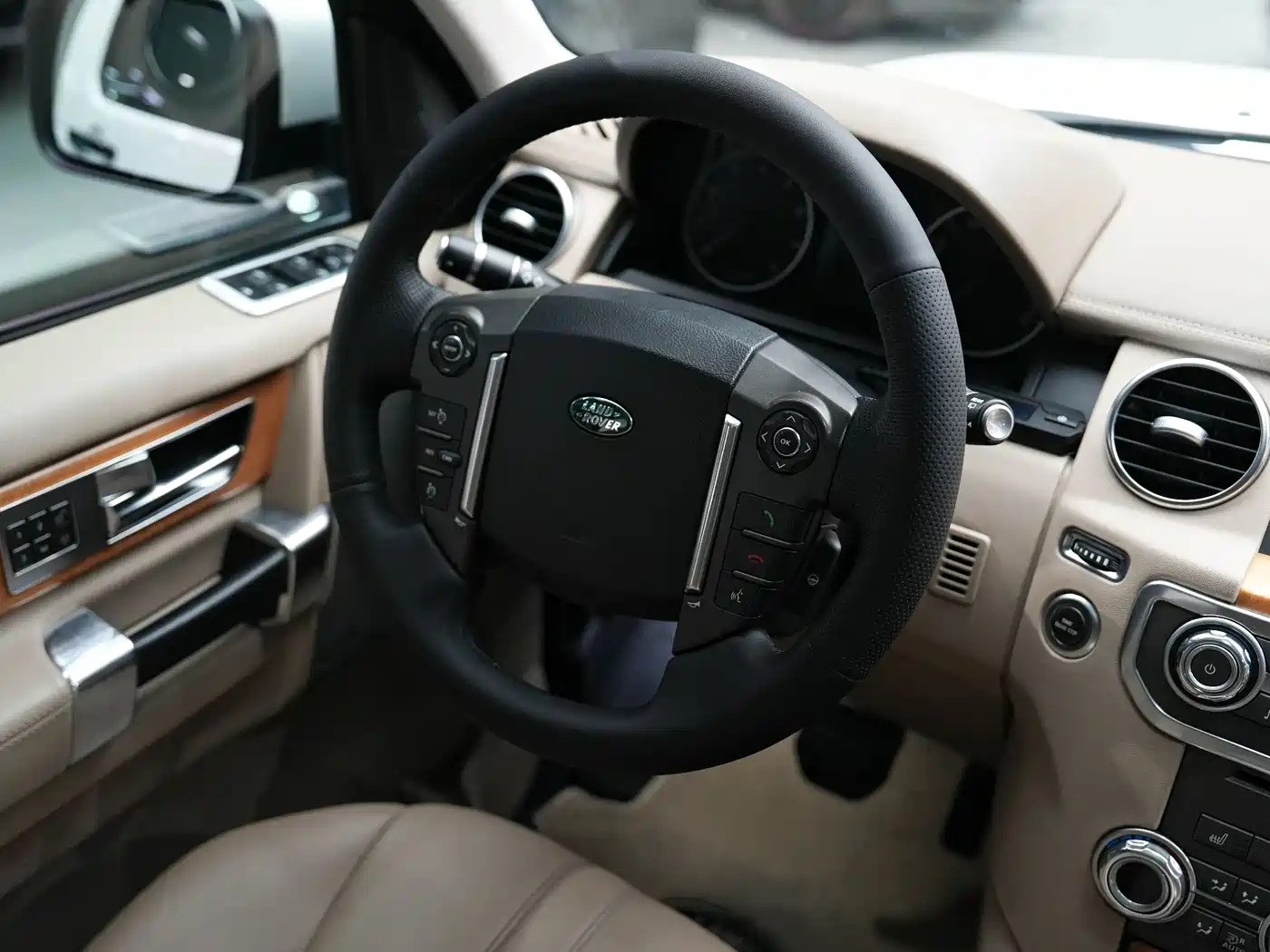 Land Rover Discovery 2012 2012 5.0 V8 HSE