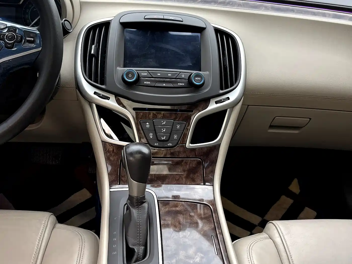 Buick LaCrosse 2013 2.4L SIDI Leading Comfort фото 25