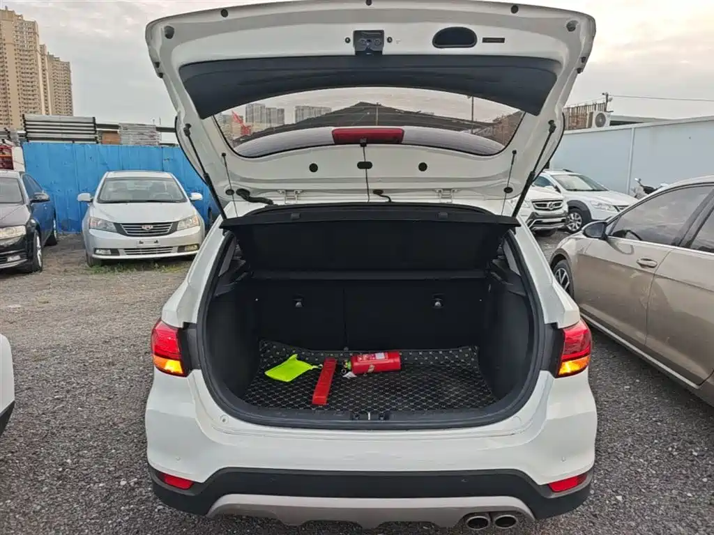 Kia KX CROSS 2019 1.6L Automatic Smart Sunroof Edition China VI фото 19