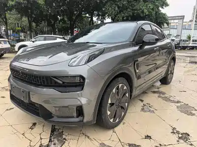 Lynk & Co 05 EM-P