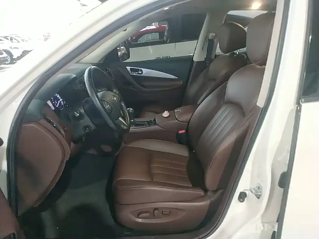 Infiniti QX50 2017 2015 2.5L Enjoyment Edition