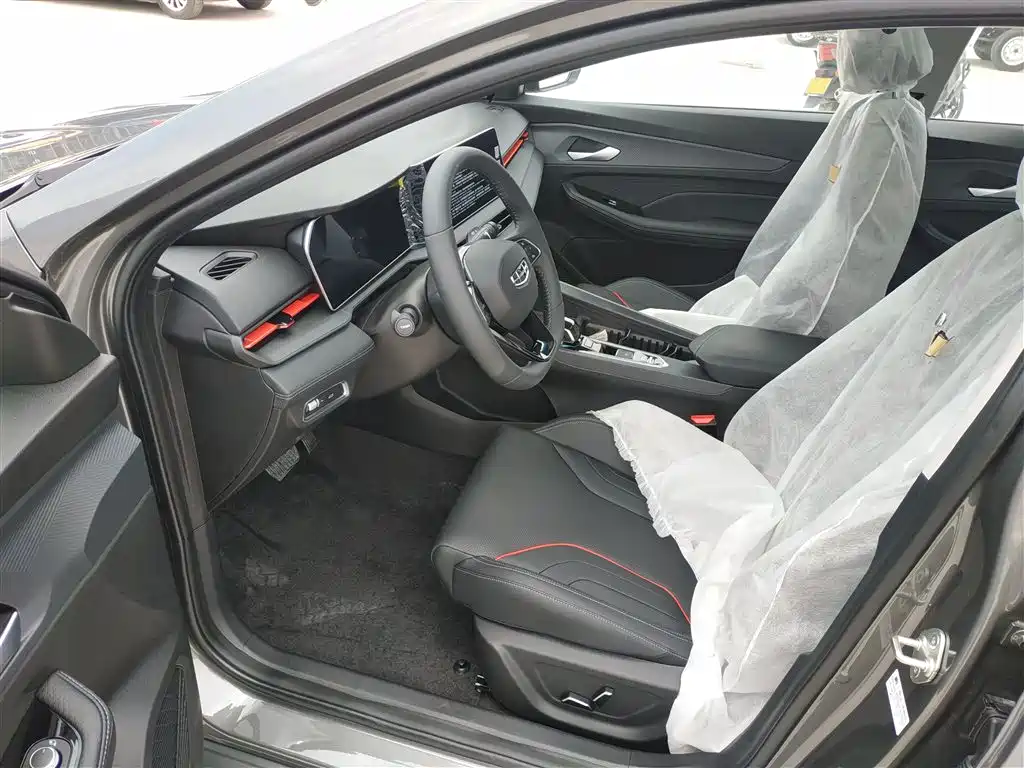 Geely Binrui 2026 2024 Binrui COOL 1.5T DCT Soaring Dragon Edition