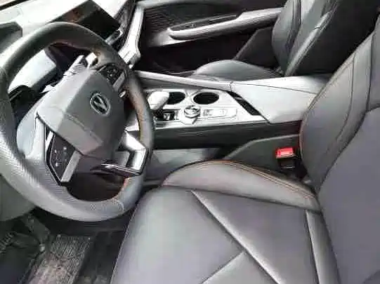  Changan Changan UNI-V 2022 1.5T Premium Model 5