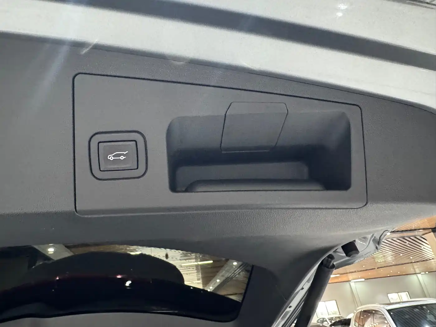 Cadillac XT5 2022 2.0T 2WD Luxury фото 5