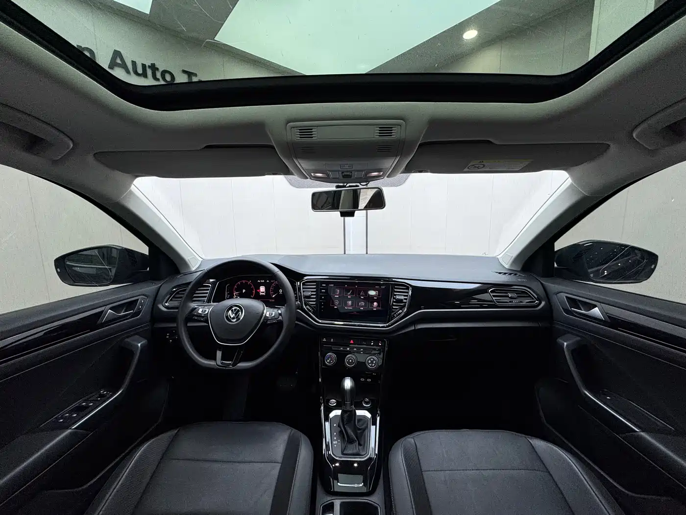 VOLKSWAGEN T ROC EXPLORING SONGS