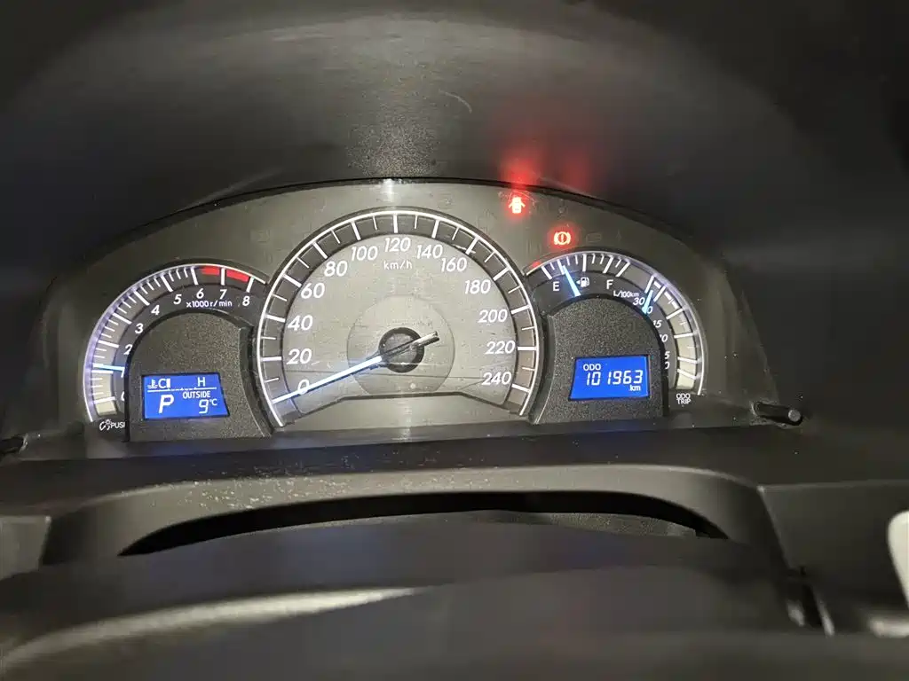Toyota Camry 2012 Junrui 2.0S Dynamic Edition фото 4