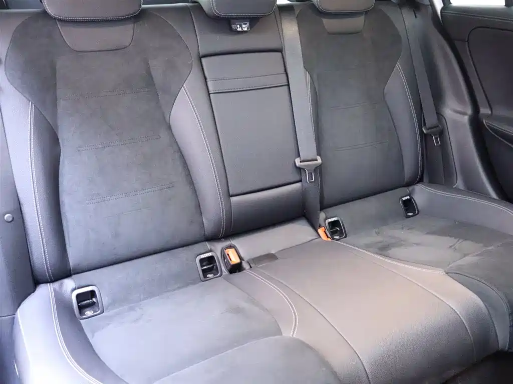 Mercedes-Benz A-Class 2022 Facelift III A 200 L Sport Sedan Fashion фото 22