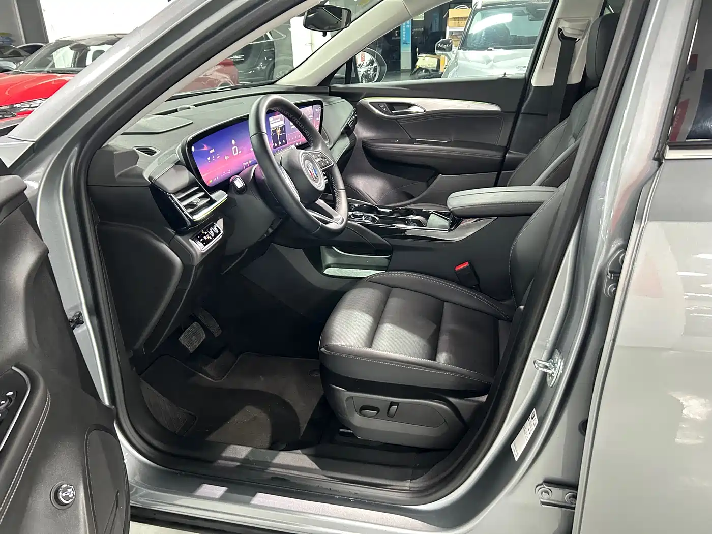 Buick Envision S 2025 25T Premium Platinum Edition фото 3