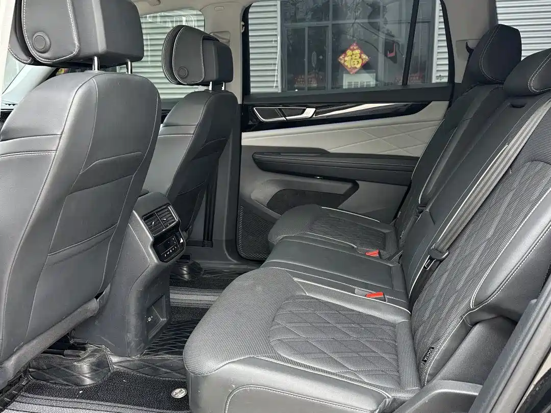 Volkswagen Teramont 2024 380TSI 4WD Prestige Luxury Edition фото 5