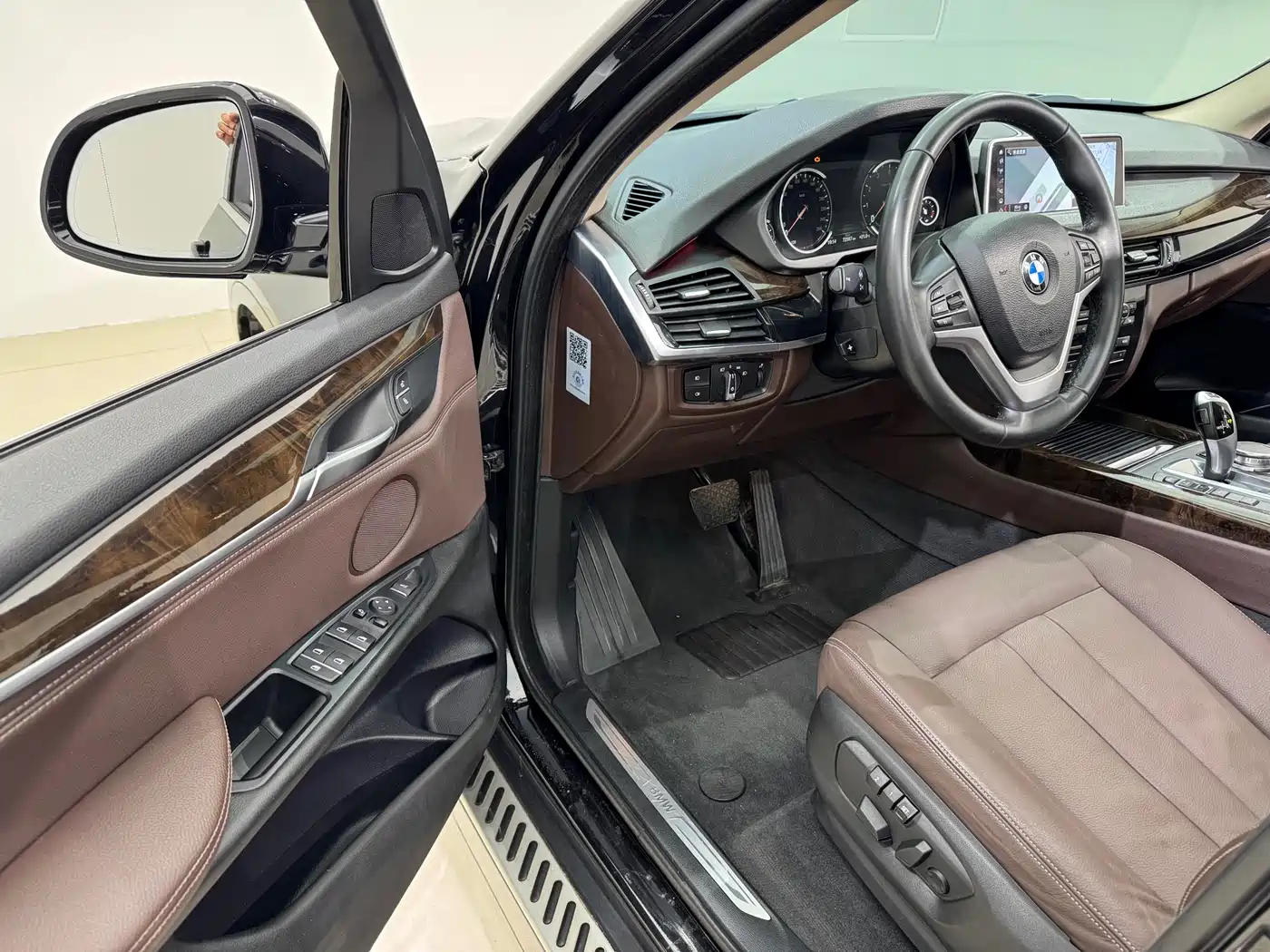 BMW X5 (Import) 2018 xDrive35i Elegant Model фото 13