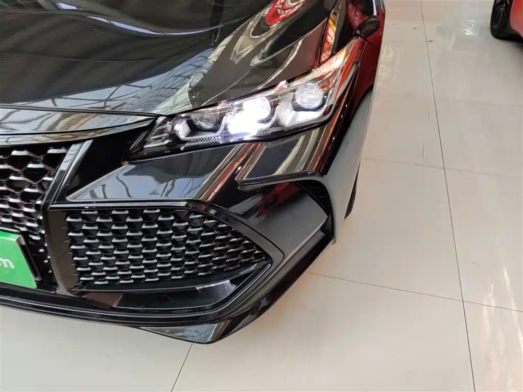 Toyota Avalon 2019 2.0L Luxury Edition (China VI) фото 24