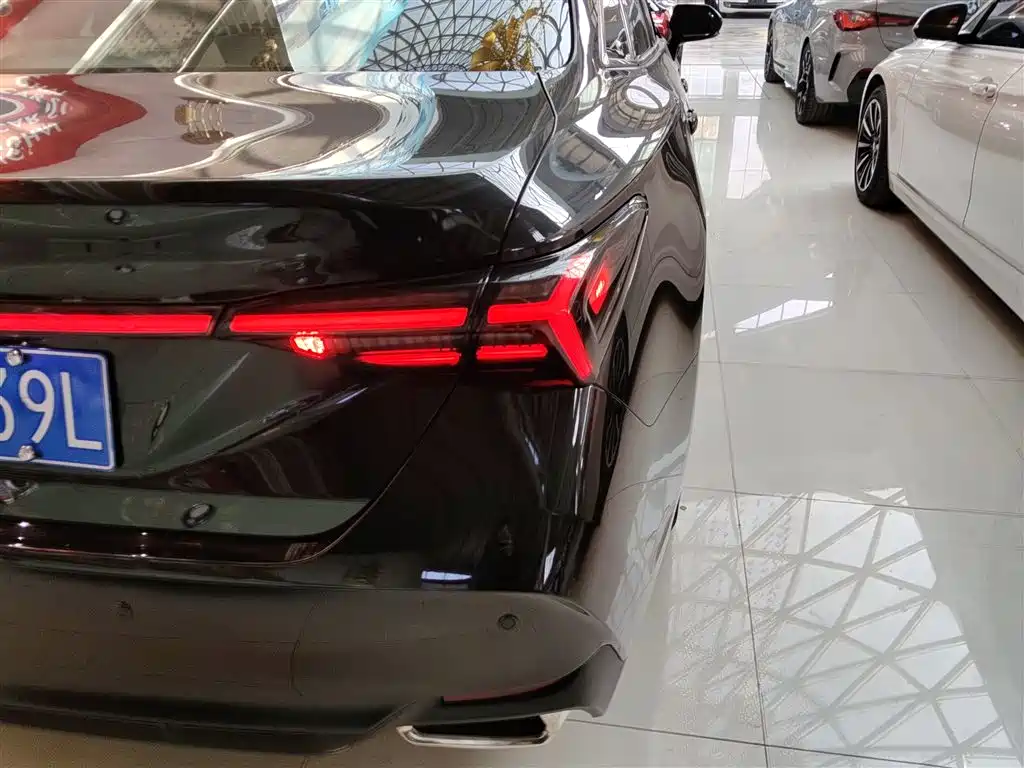 Toyota Avalon 2019 2.0L Luxury Edition (China VI) фото 8