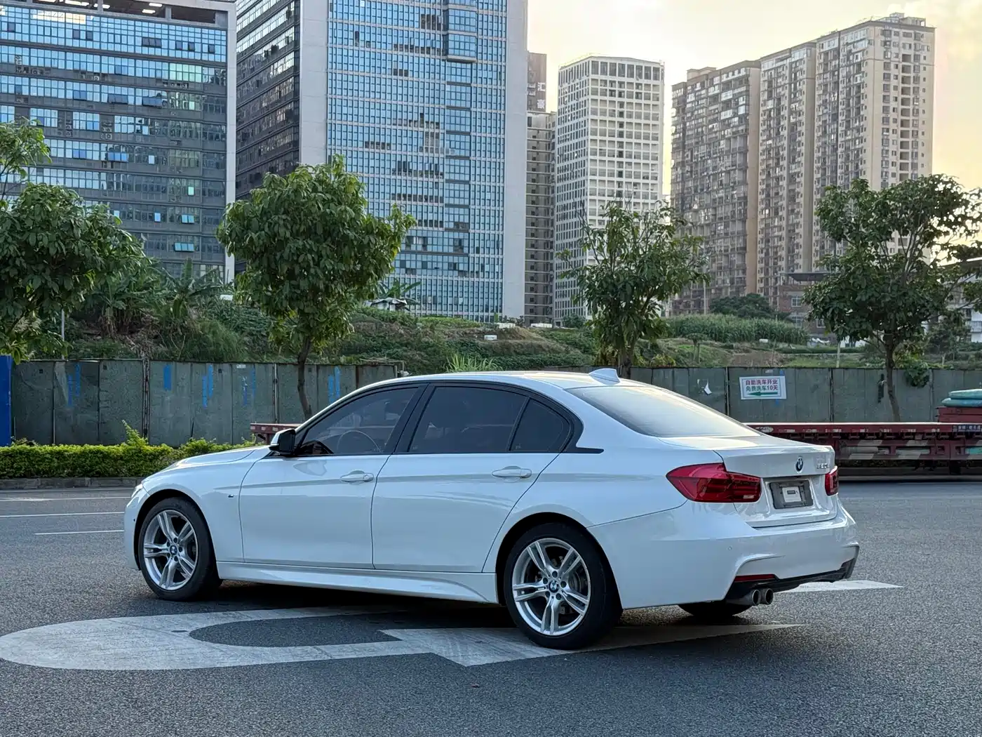BMW 3 Series 2018 320Li Leading M Sport Package фото 7