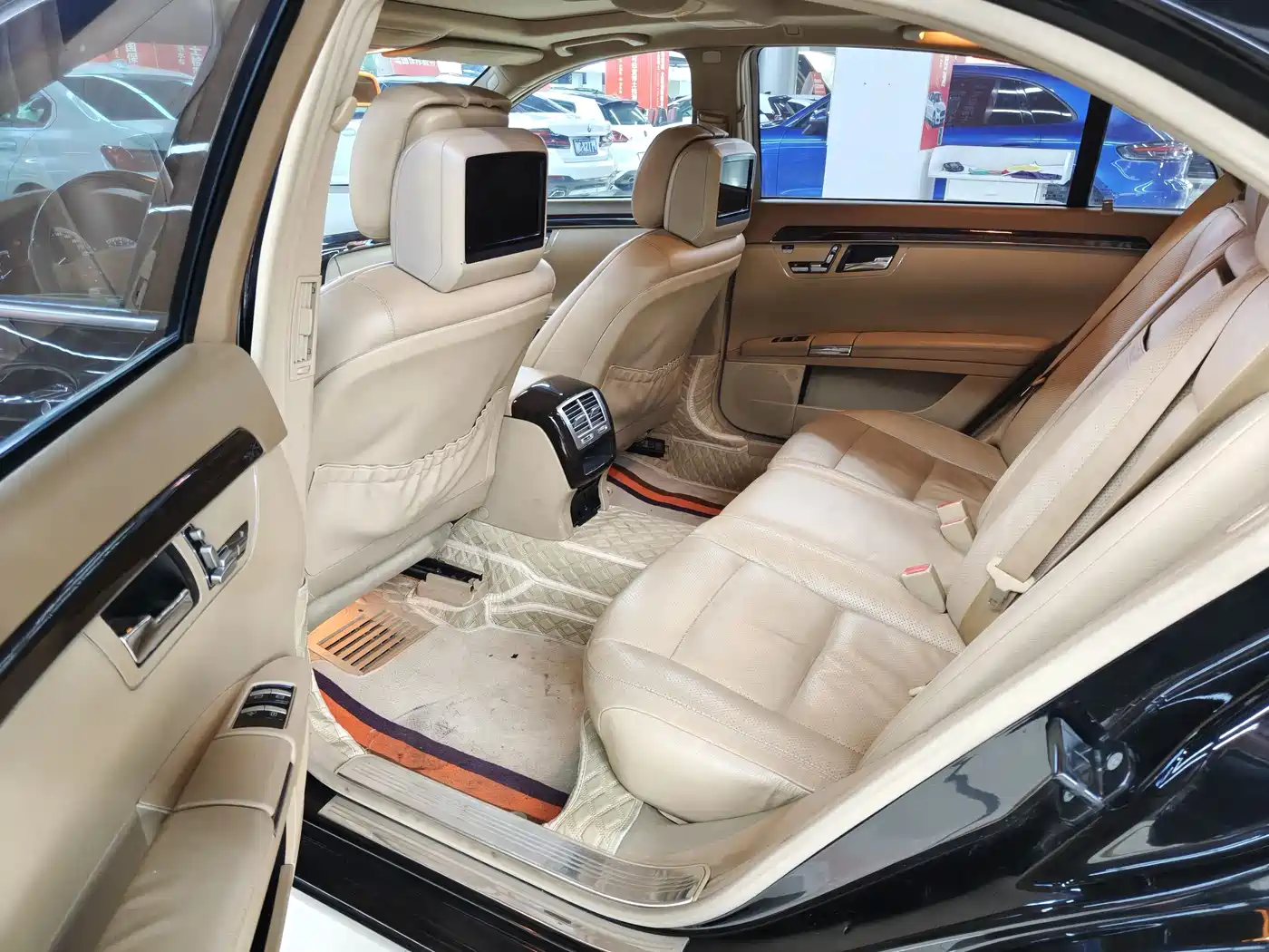 Mercedes-Benz S-Class 2012 S 300 L Business Grand Edition фото 8