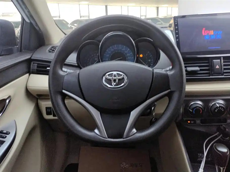 Toyota YARiS L Zhi Xuan 2015 1.5E Auto Charming Edition фото 15