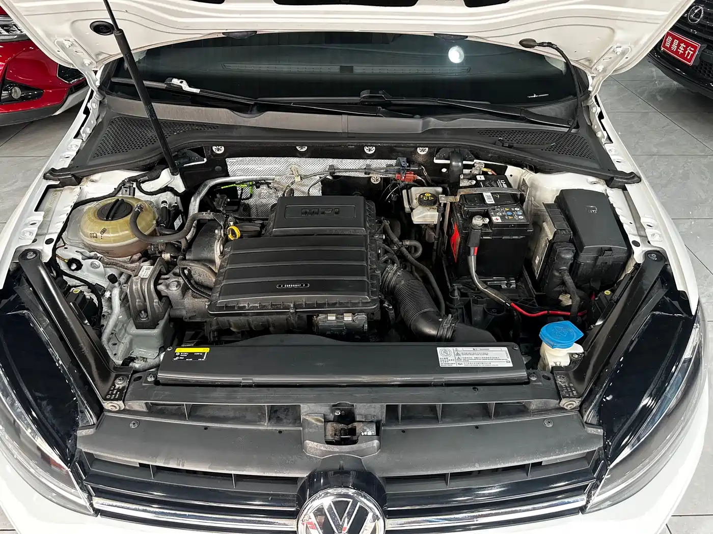 Volkswagen Golf 2018 1.6L Automatic Comfort фото 12