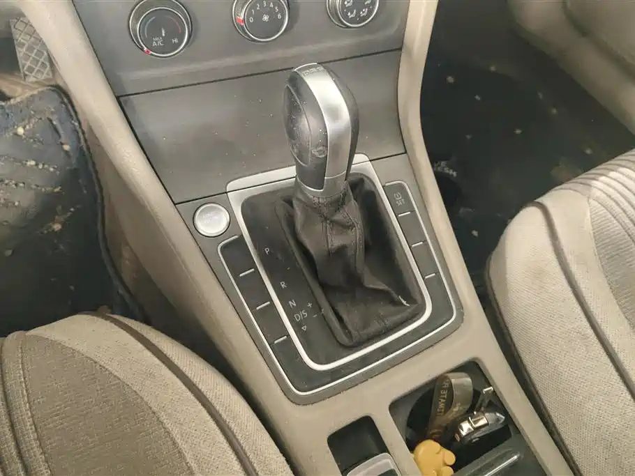 Volkswagen Golf 2015 1.4TSI Automatic Comfort фото 16