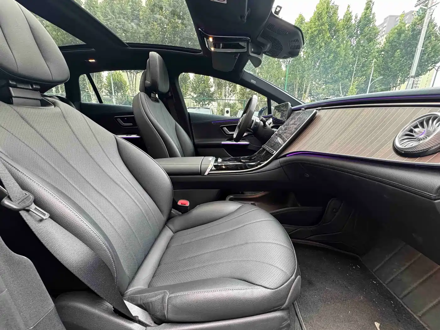 Фото 9 - Mercedes-Benz EQE