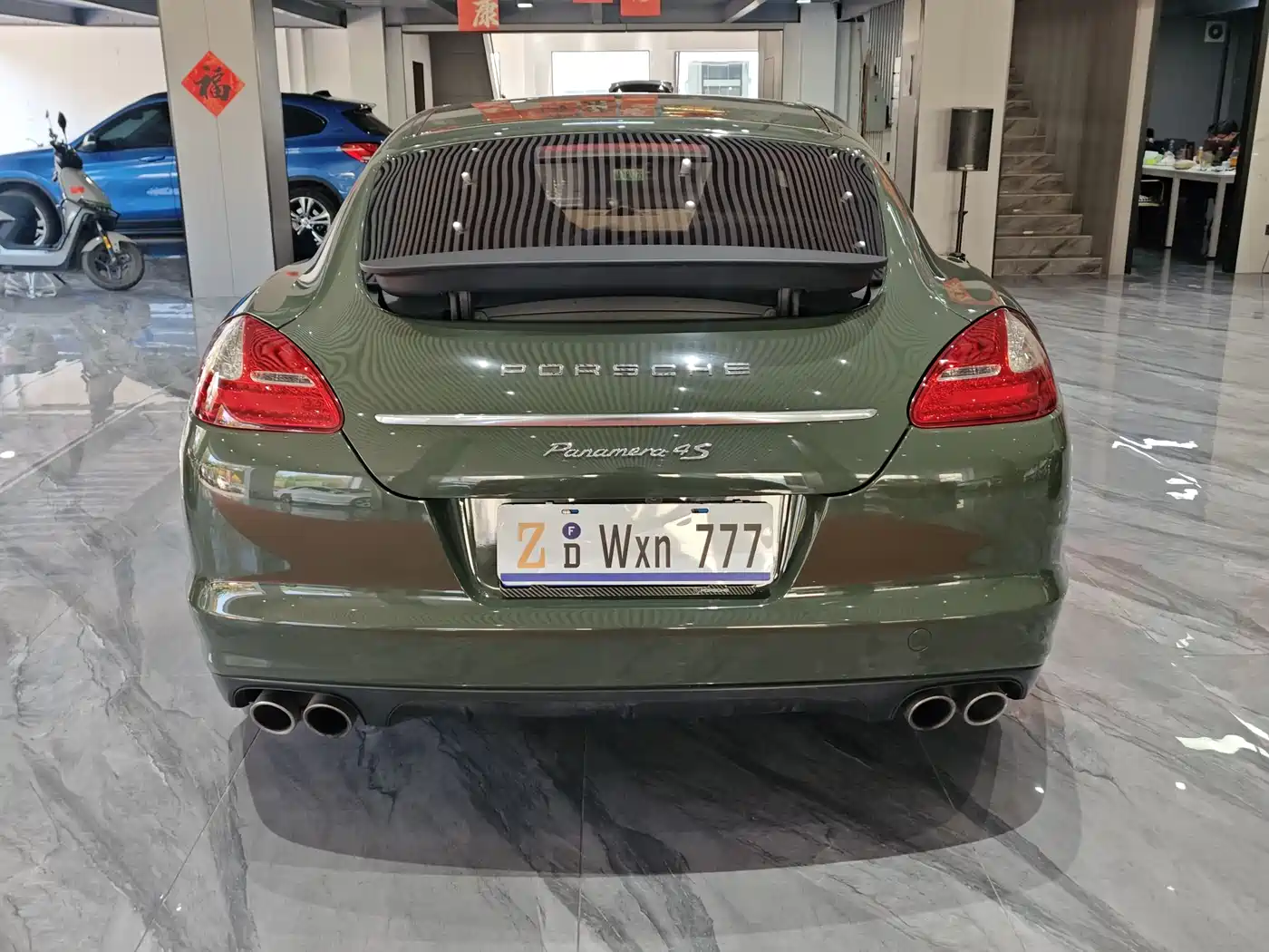 Porsche Panamera 2010 Model Panamera 4S 4.8L фото 33