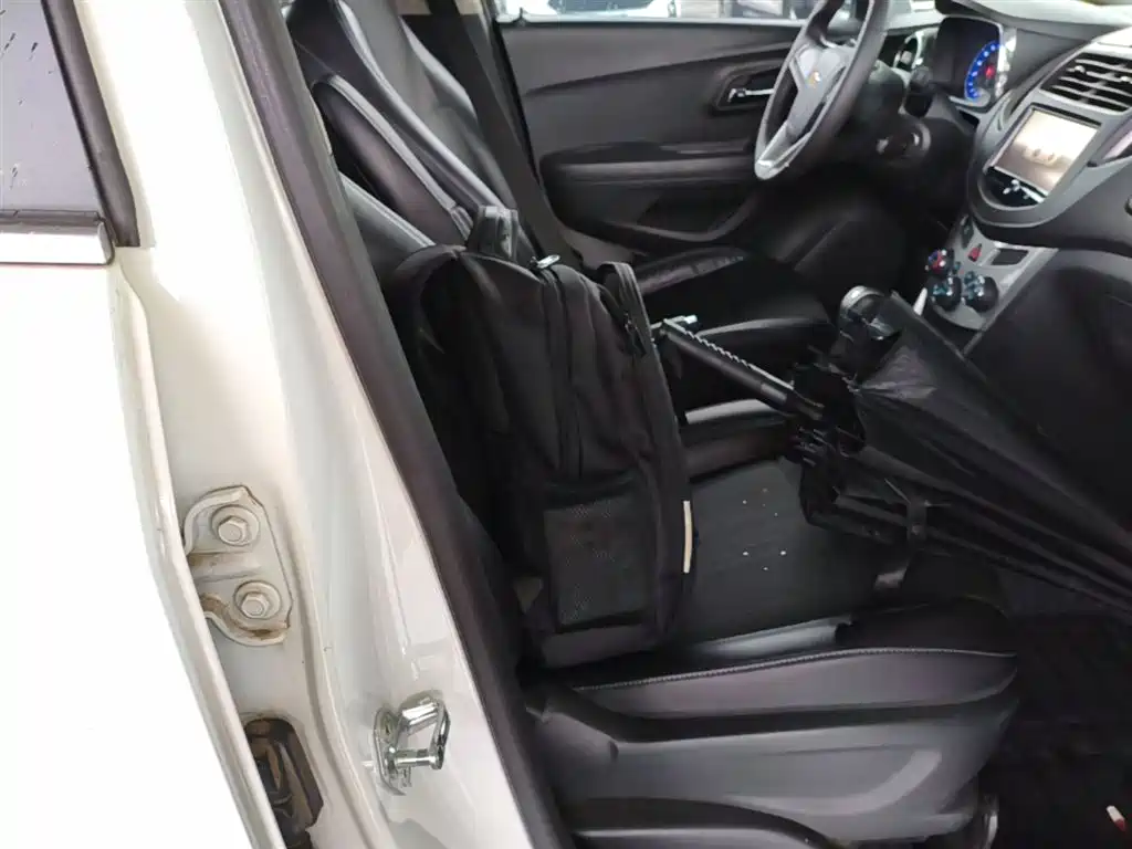 Chevrolet Trax 2014 1.4T Automatic 2WD Luxury фото 25