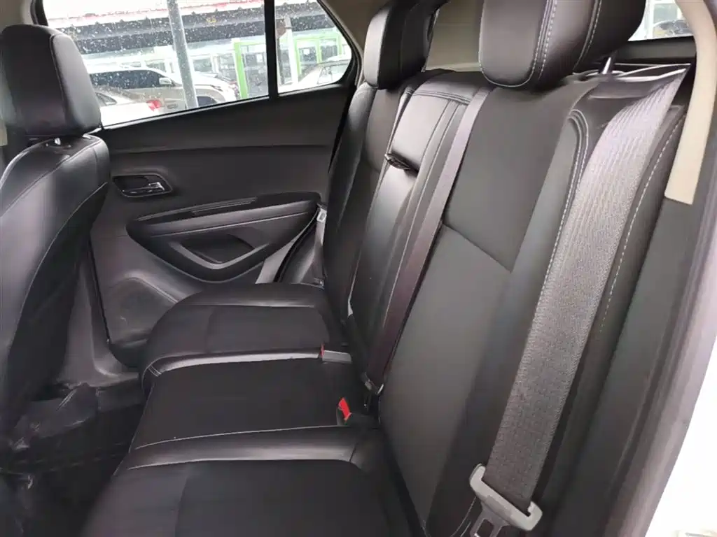 Chevrolet Trax 2014 1.4T Automatic 2WD Luxury фото 17
