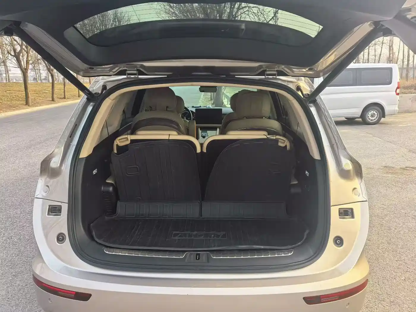 AITO Wenjie AITO M7 2022 1.5T AWD Luxury Edition фото 4