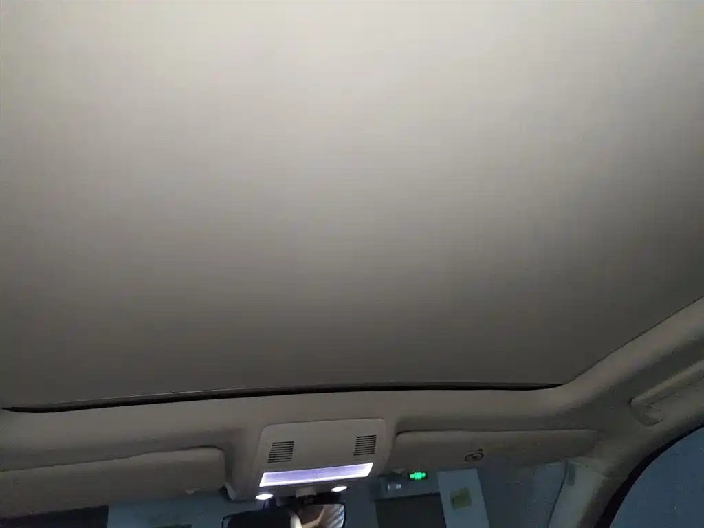 Volkswagen Touareg 2017 3.0TSI Explorer Edition фото 9