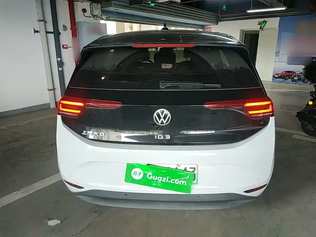 Volkswagen ID.3 2023 Pure Smart Edition фото 6