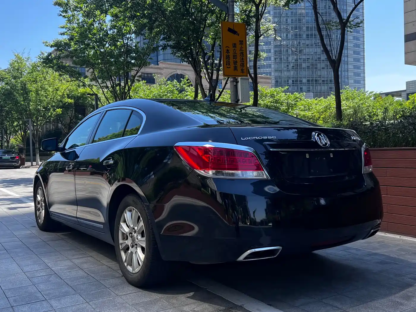 Buick LaCrosse 2011 2.4L SIDI Premium Edition фото 5