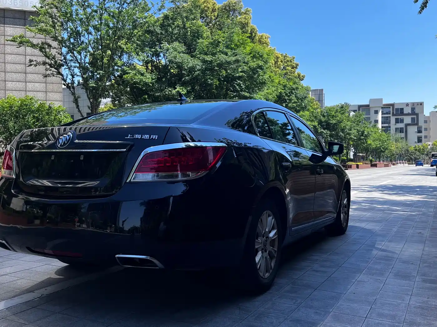 Buick LaCrosse 2011 2.4L SIDI Premium Edition фото 6