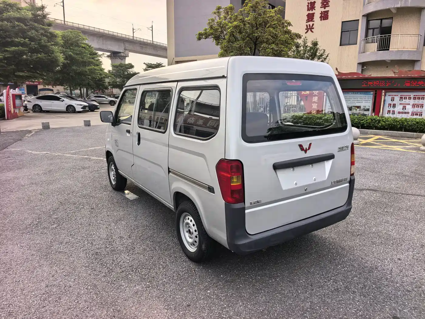 Wuling Motors Wuling Zhiguang 2020 2020 1.2L Utility China VI LSI