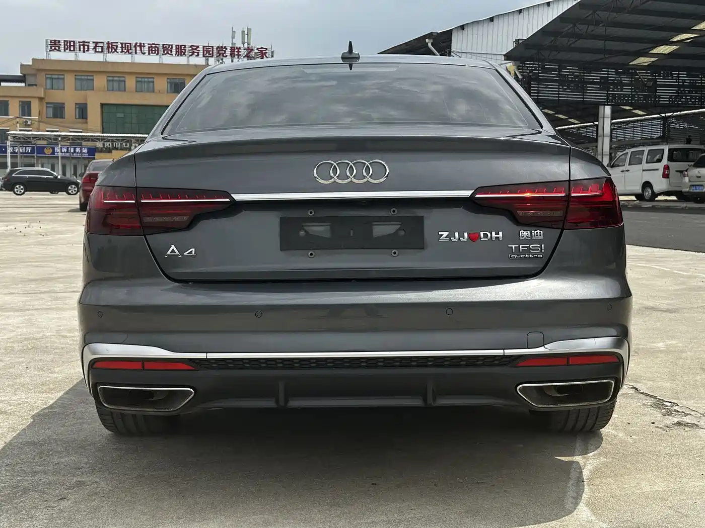 Audi A4L 2020 40 TFSI quattro Luxury Dynamic фото 15