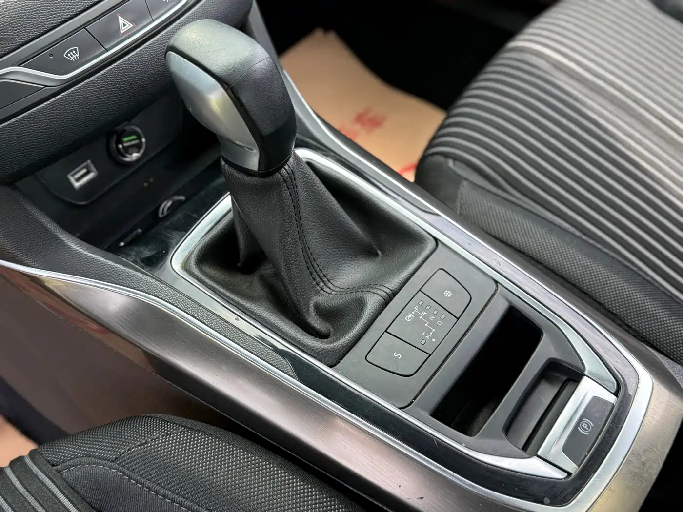 Peugeot 408 2018 Facelift 1.8L Automatic Luxury фото 20