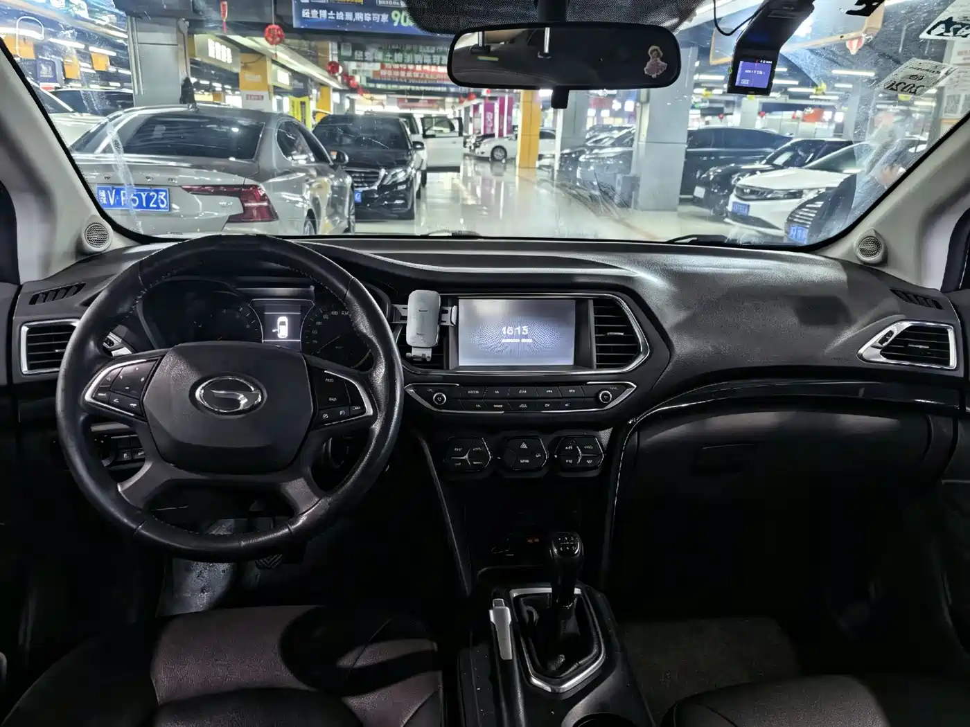 GAC Trumpchi Trumpchi GS4 2016 235T Manual Luxury Edition фото 3